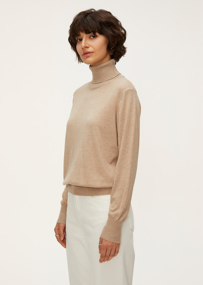 Women's Turtle Neck Lambswool Sweater