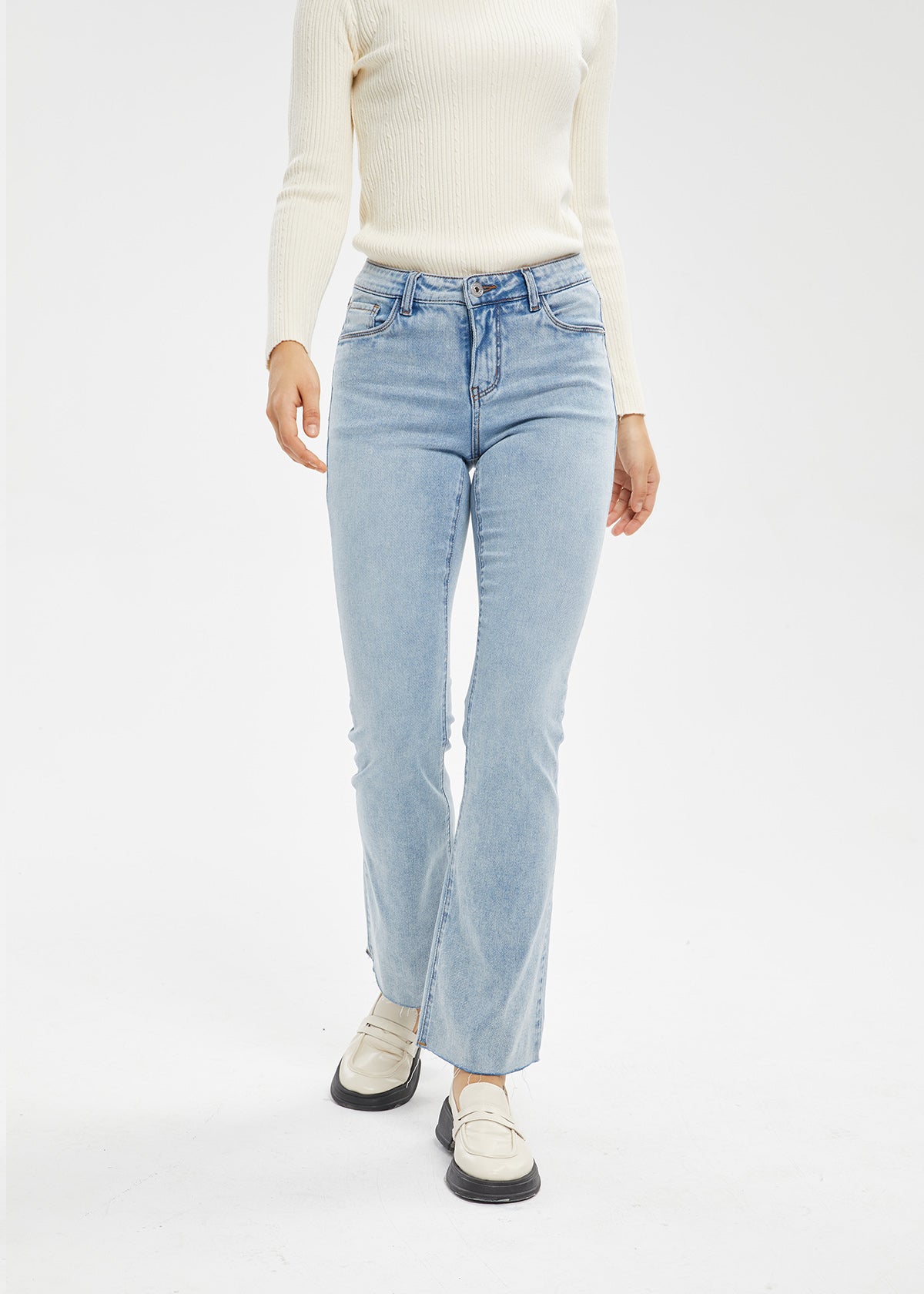 Women's Low Rise Flare Jeans