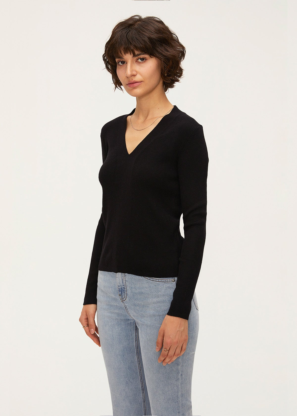 Women's Wool Blend V-Neck Knit Top