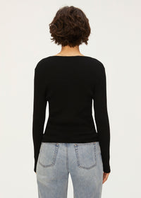 Women's U-Neck Wool Knitwear