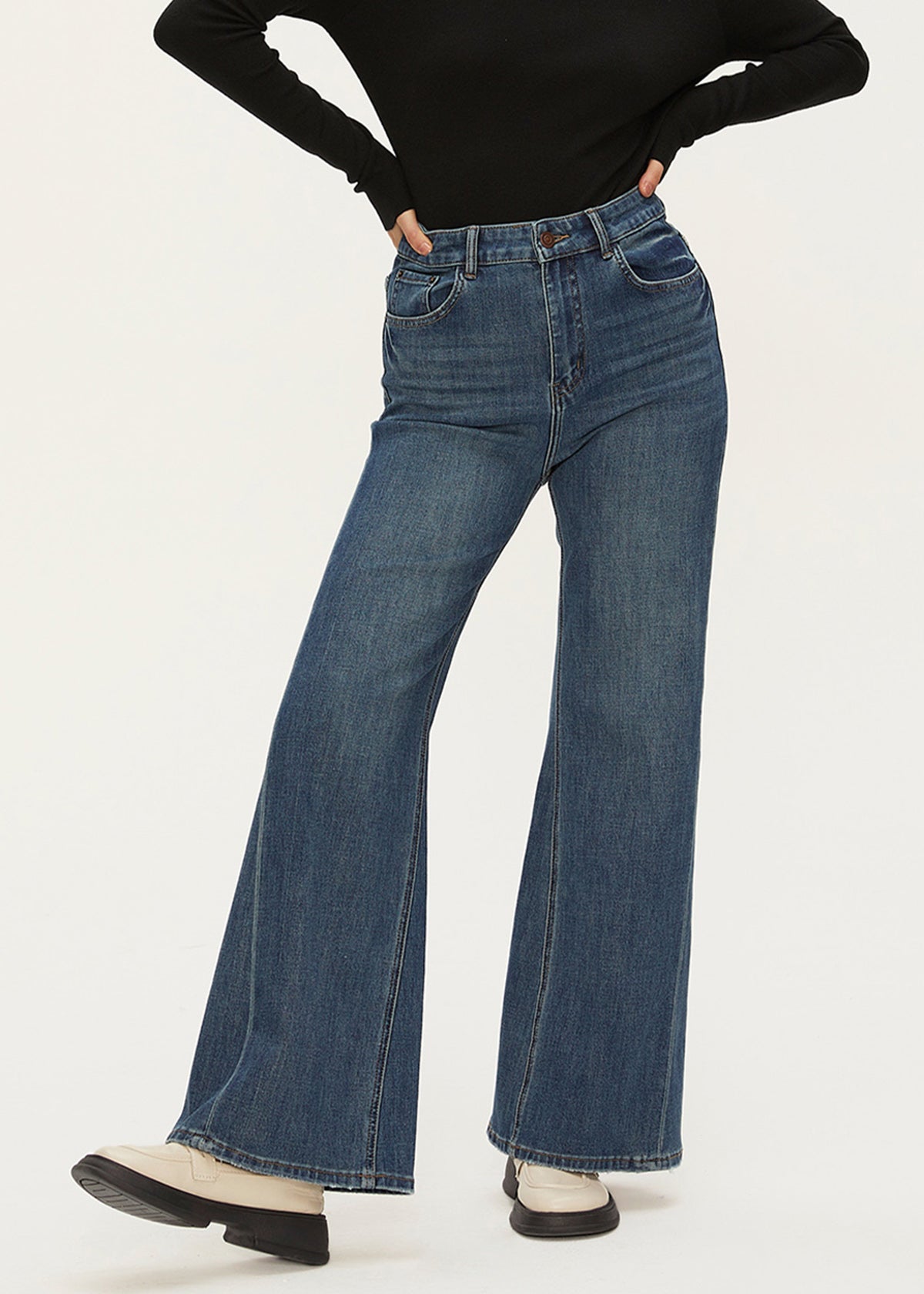 Women's High Rise Flare Jeans