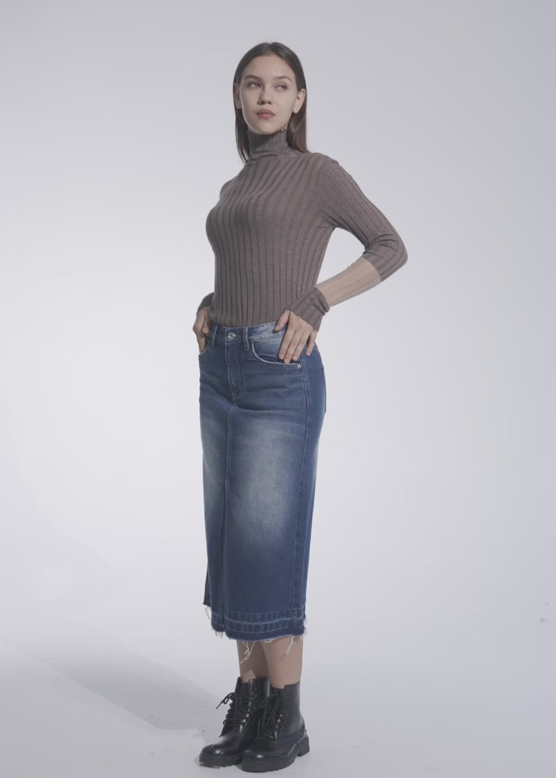 Women's Straight Denim Midi Skirt