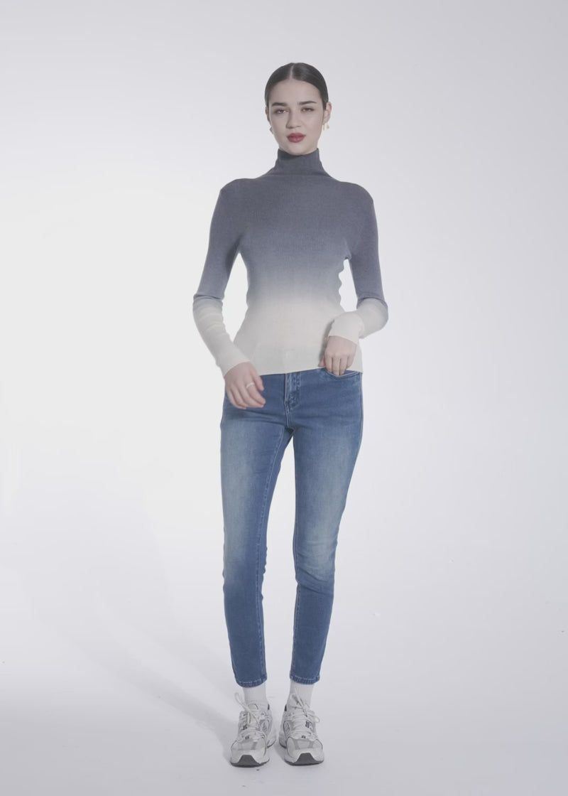 Women's Mock Neck Gradient Knitwear