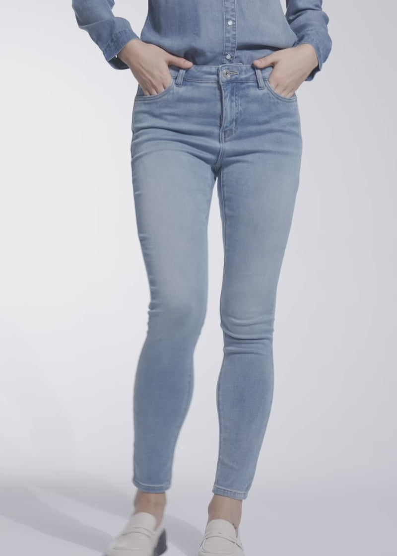 Women's Low Rise Skinny Jeans